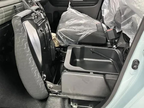 Suzuki Spacia Gear