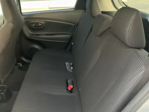 Toyota Yaris (Vitz)