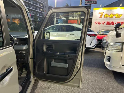 Suzuki Spacia Base
