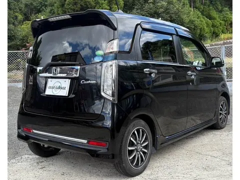 Honda N-WGN Custom