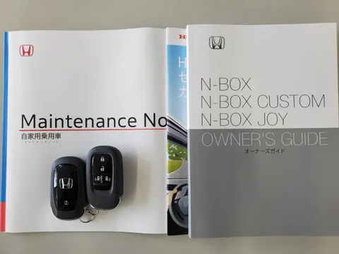 Honda N-BOX Custom