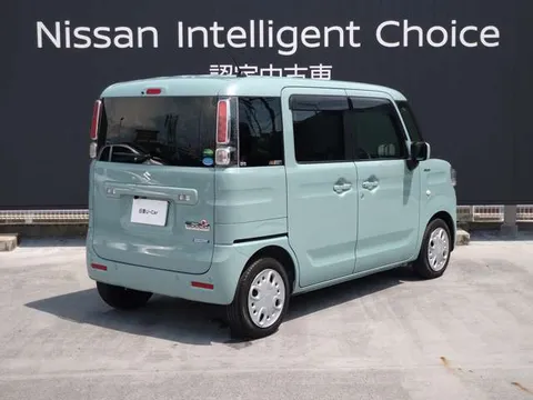 Suzuki Spacia