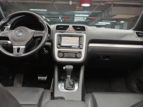 Volkswagen Eos
