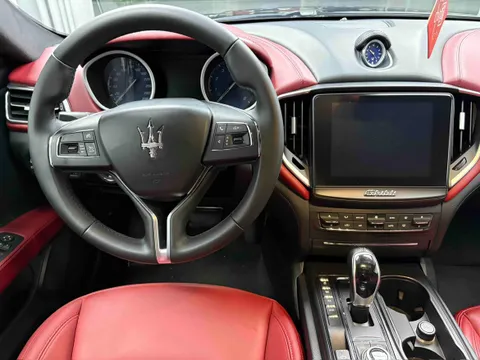 Maserati Ghibli