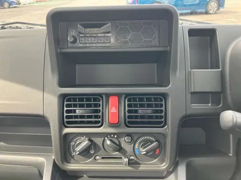 Nissan Clipper Truck