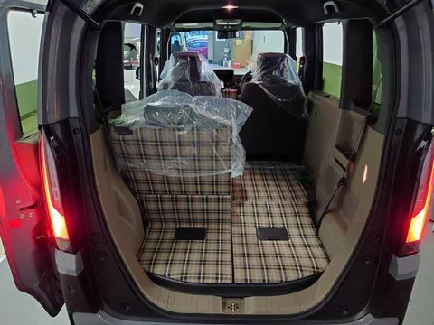 Honda N-BOX Joy