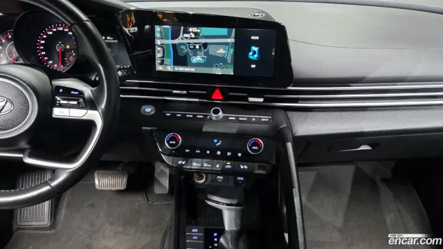 Hyundai Elantra (Avante)