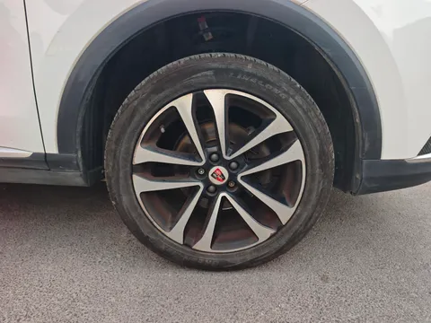 Roewe RX3