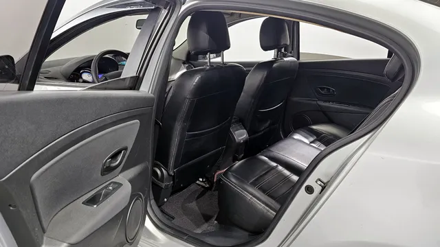 Renault SM3