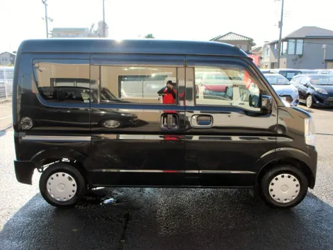 Nissan Clipper