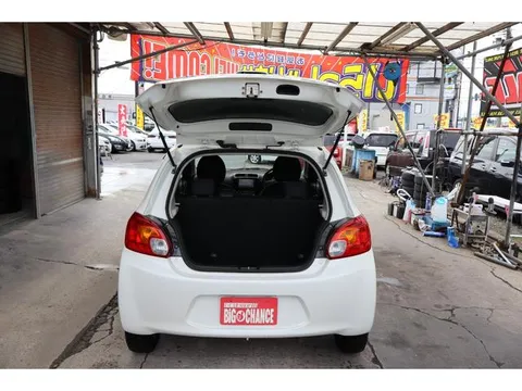 Mitsubishi Mirage