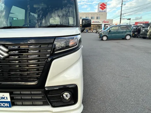 Suzuki Spacia Base