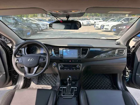 Hyundai Mistra