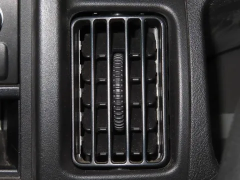 Mitsubishi Minicab Van