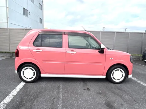 Daihatsu Mira Tocot