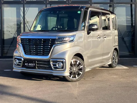 Suzuki Spacia Custom