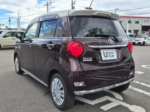Toyota Pixis Joy