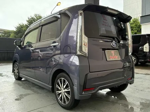 Subaru Stella