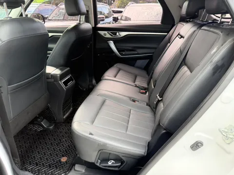Changan CS95