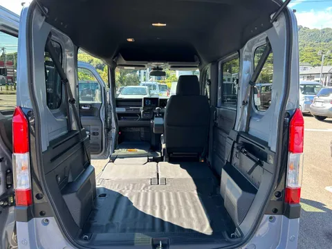 Honda N-VAN Plus Style