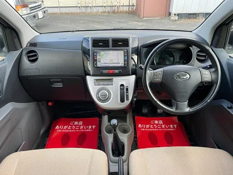 Daihatsu Mira Custom