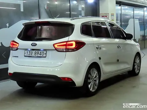Kia Carens