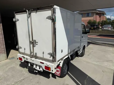 Nissan Clipper Truck