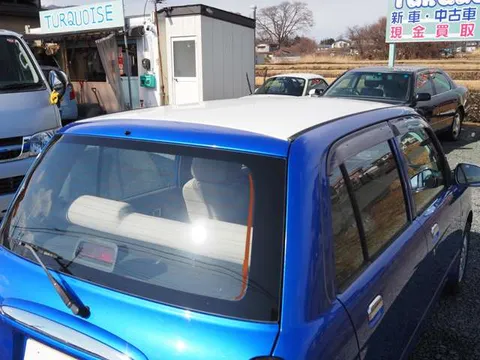 Daihatsu Mira Gino