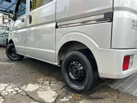 Nissan Clipper