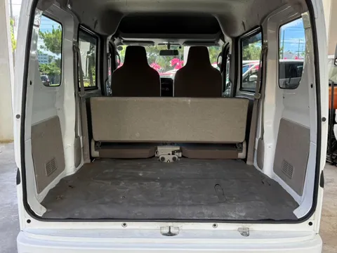 Nissan Clipper