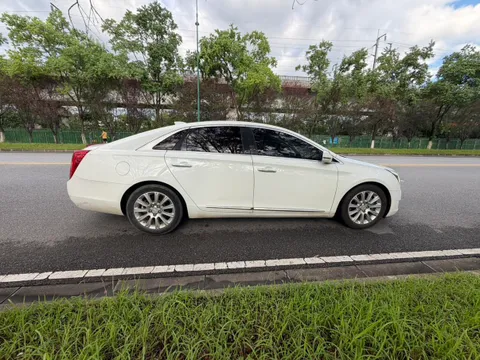 Cadillac XTS