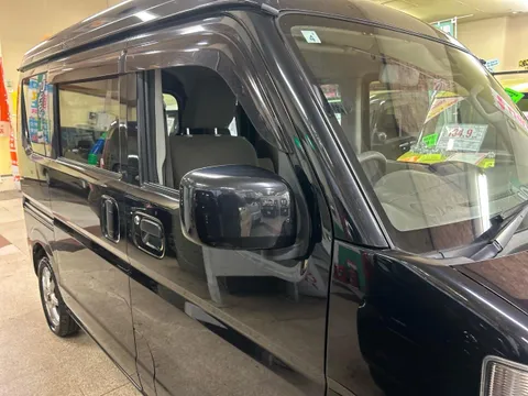 Mitsubishi Minicab Van