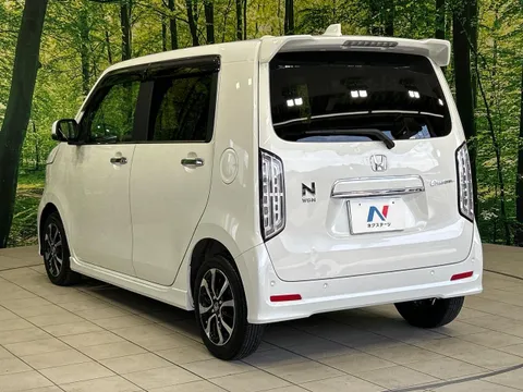 Honda N-WGN Custom