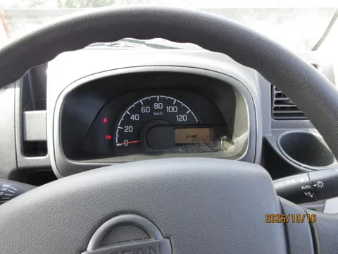 Nissan Clipper Truck
