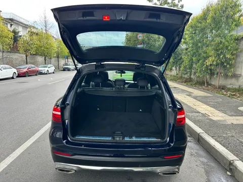Mercedes-Benz Mercedes-Benz GLC