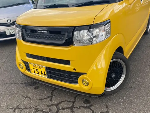 Honda N-BOX Slash