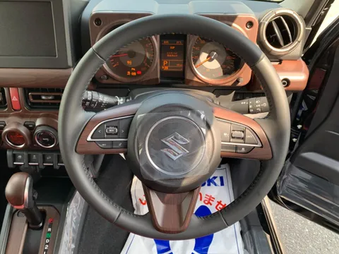 Suzuki Jimny Nomade