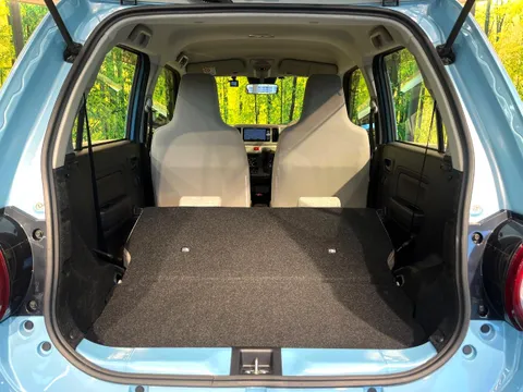 Daihatsu Mira Tocot