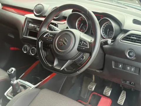 Suzuki Swift Sport