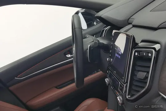 Honda UR-V