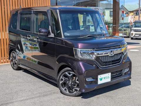 Honda N-BOX Custom