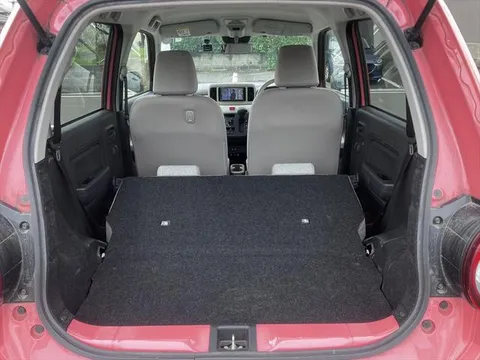 Daihatsu Mira Tocot