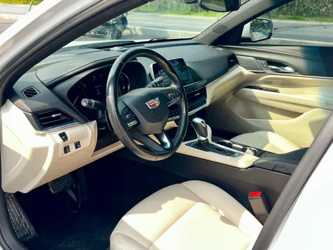 Cadillac CT4
