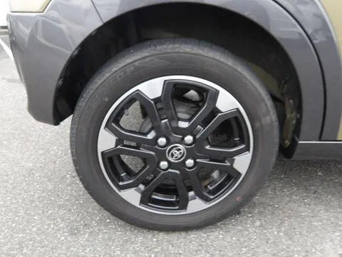 Toyota Pixis Joy