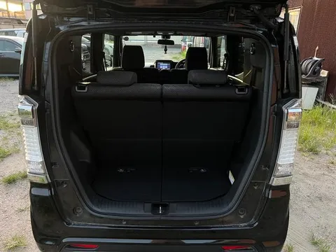 Honda N-BOX Slash