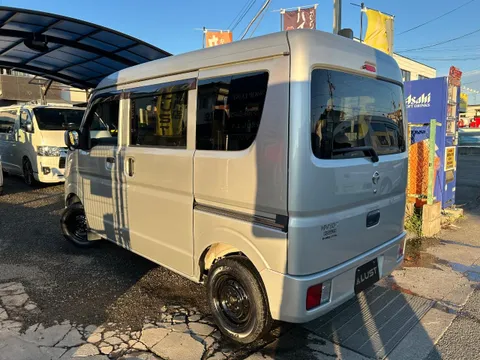 Nissan Clipper