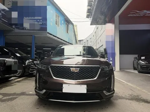 Cadillac XT6