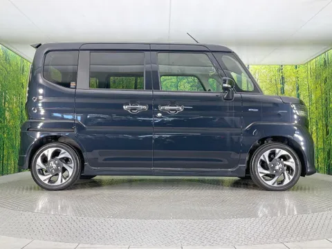 Suzuki Spacia Custom