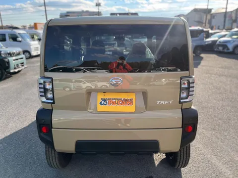 Daihatsu Taft