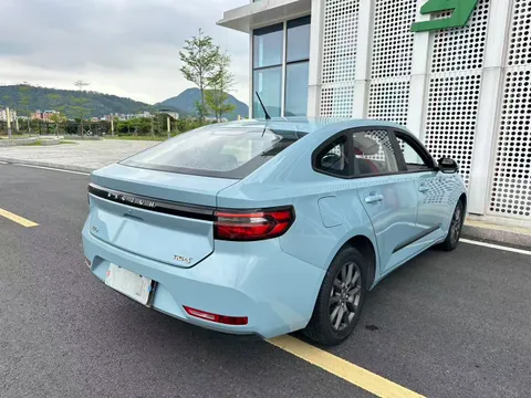 Baojun RC-5